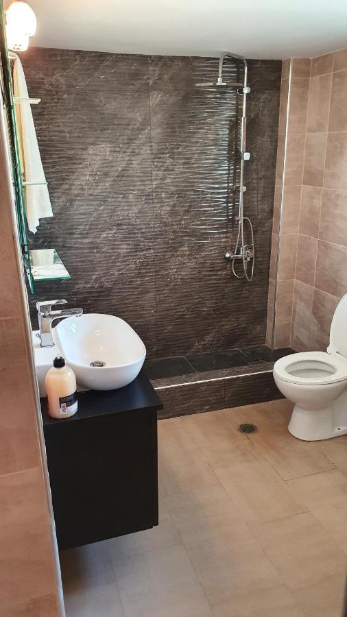 Nafpaktos Beach House Sea View Apartment First Floor Luaran gambar